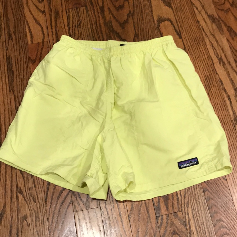 Patagonia men’s baggies size small